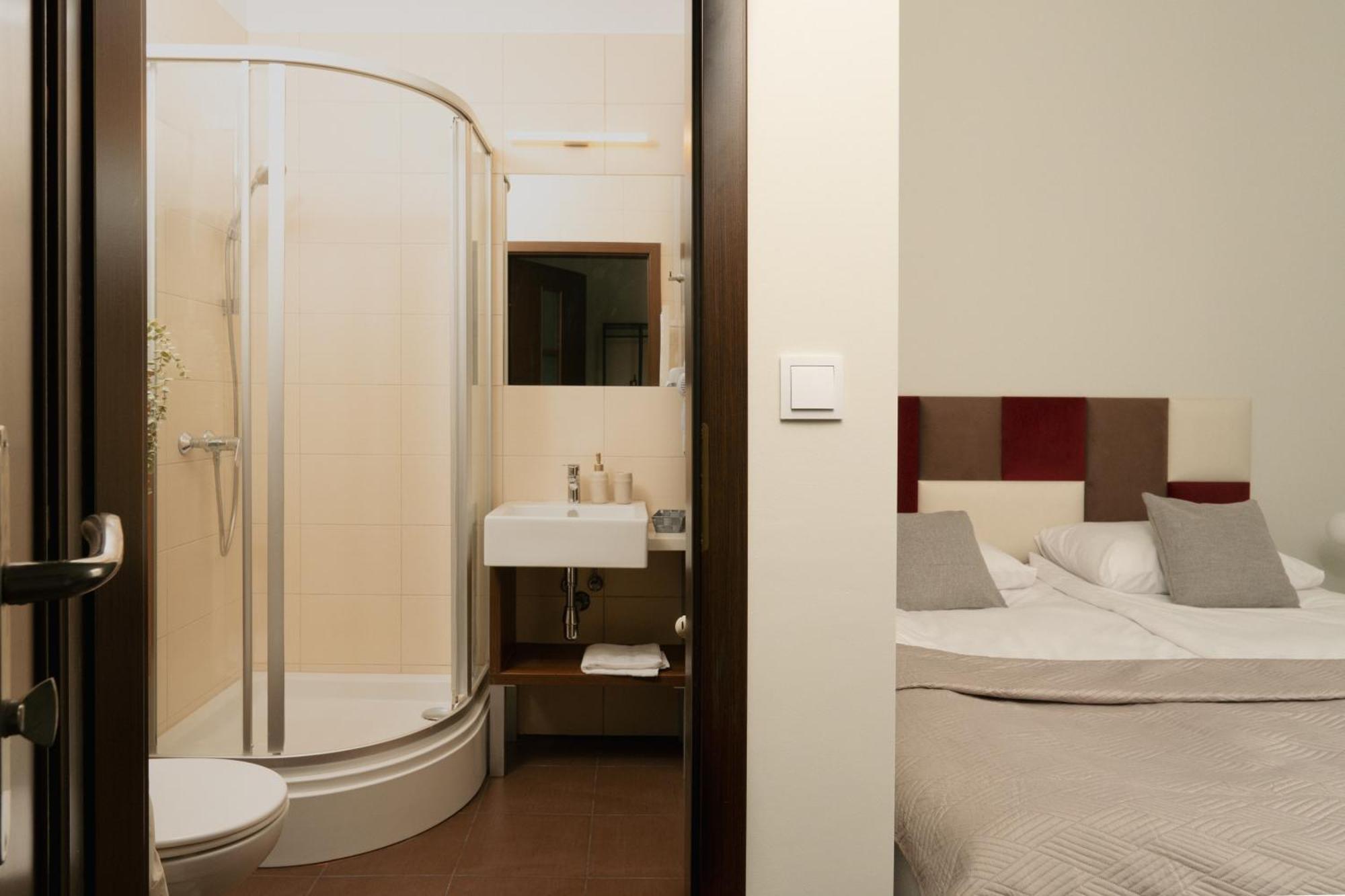 Expo Apartments พอซนาน ภายนอก รูปภาพ