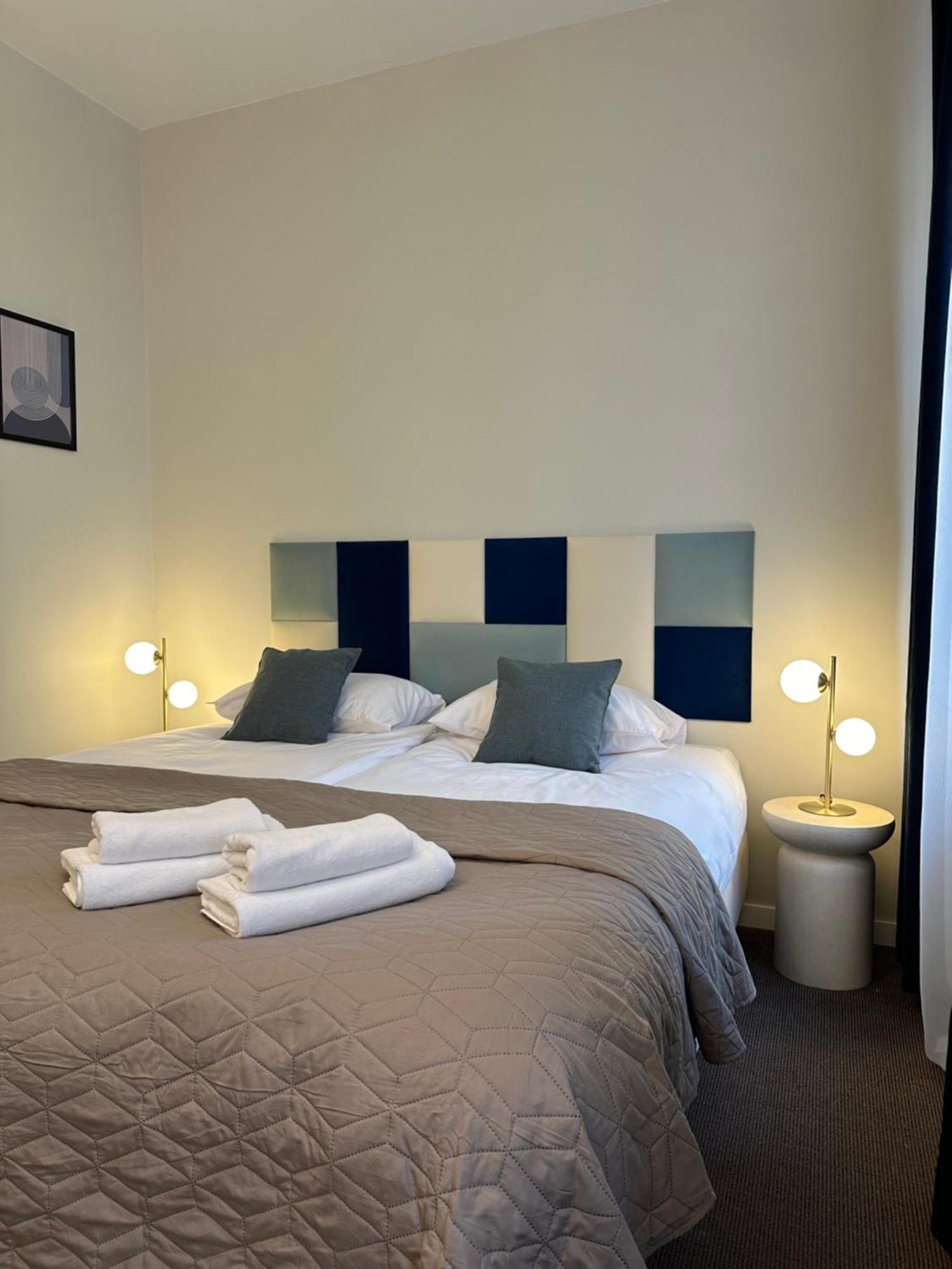 Expo Apartments พอซนาน ภายนอก รูปภาพ