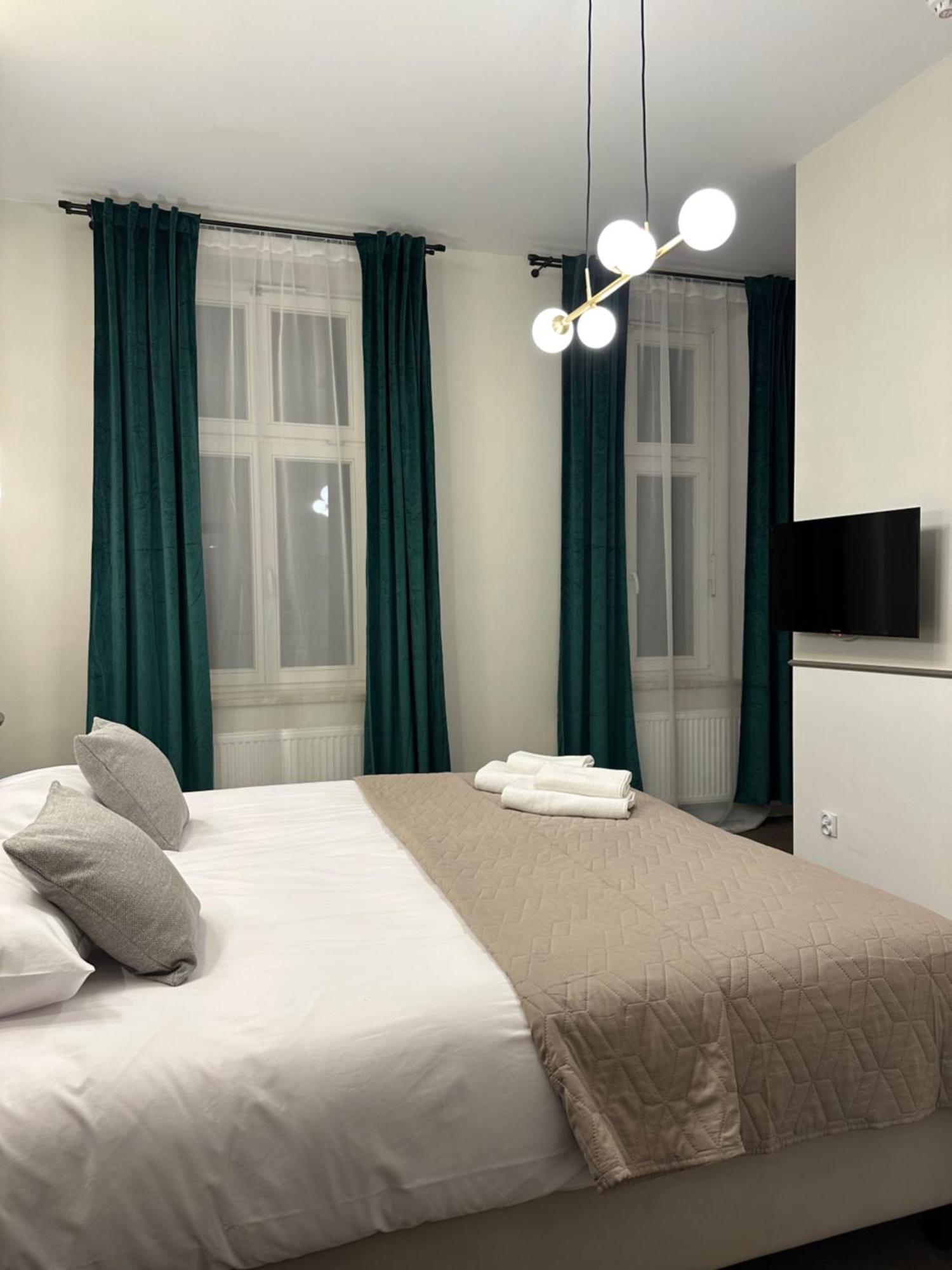Expo Apartments พอซนาน ภายนอก รูปภาพ